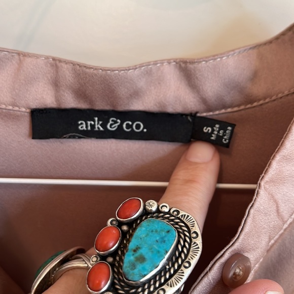 Beige-Pink Silky Blouse! Size Small - Picture 2 of 5